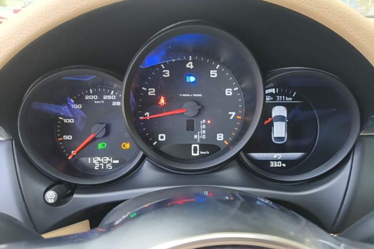Used Porsche Macan 2017 Macan 2.0T Instrument Cluster