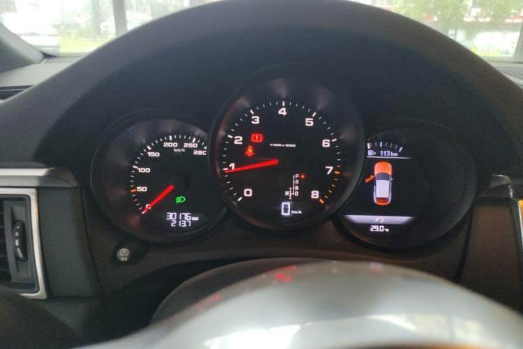 Used Porsche Macan 2017 Macan 2.0T Instrument Cluster