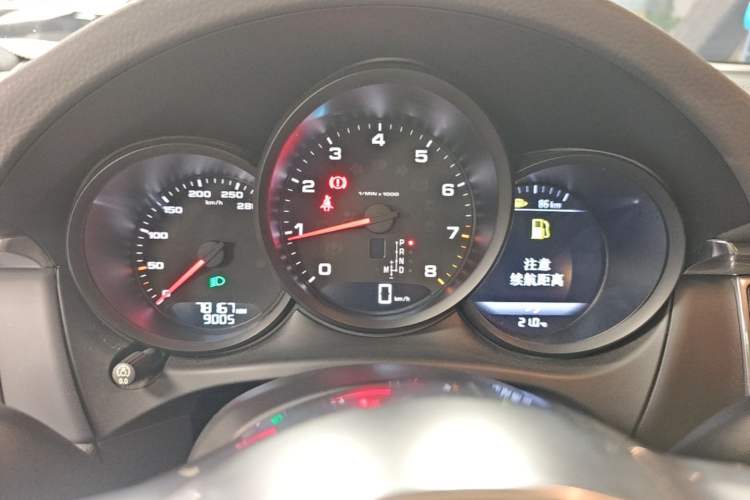 Used Porsche Macan 2017 Macan 2.0T Instrument Cluster