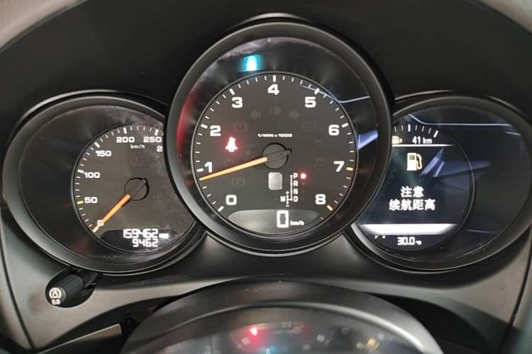 Used Porsche Macan 2017 Macan 2.0T Instrument Cluster