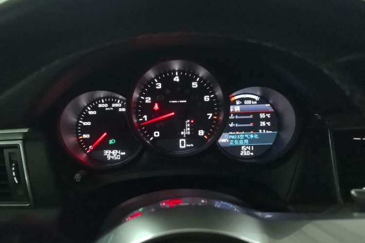 Used Porsche Macan 2017 Macan 2.0T Instrument Cluster