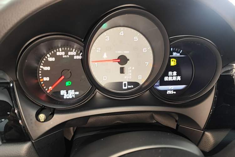 Used Porsche Macan 2017 Macan S 3.0T Instrument Cluster