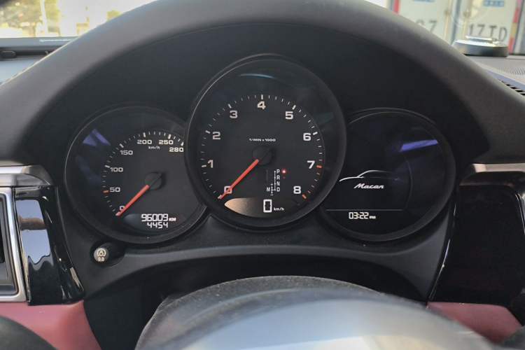 Used Porsche Macan 2017 Macan 2.0T Instrument Cluster