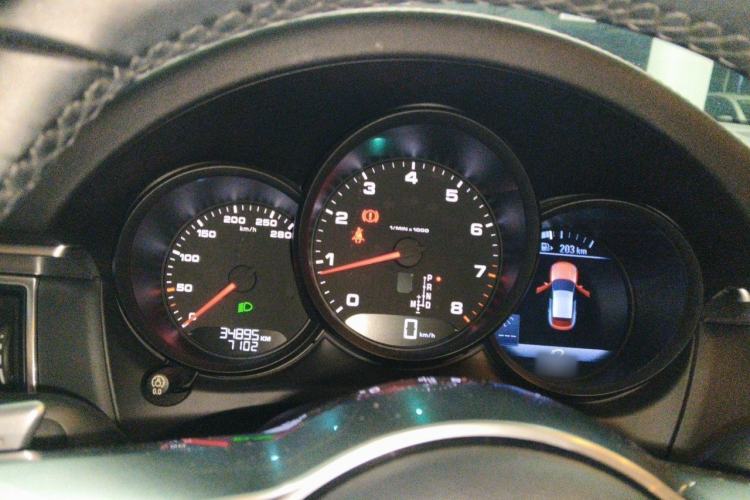 Used Porsche Macan 2017 Macan 2.0T Instrument Cluster