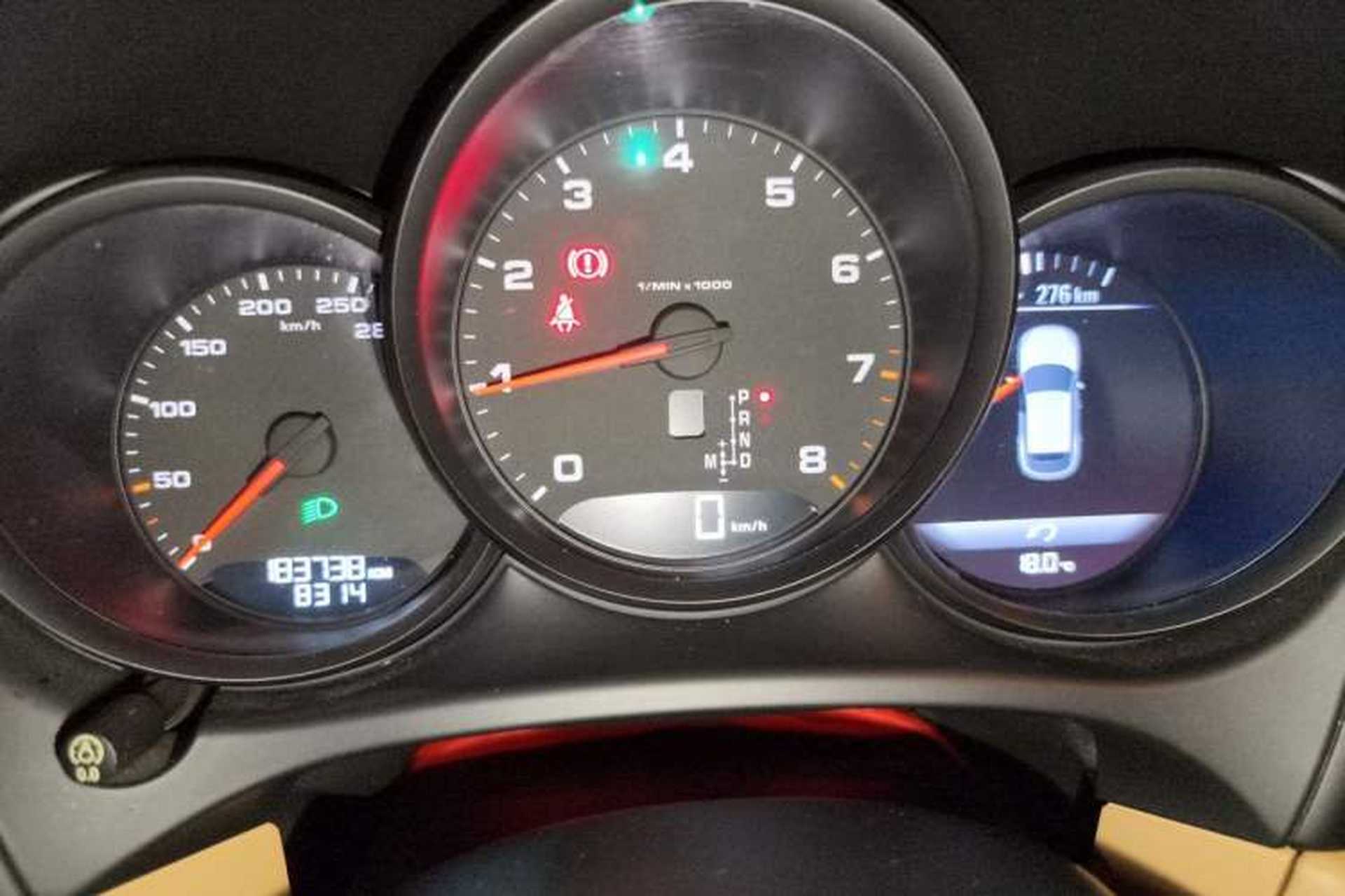 Used Porsche Macan 2017 Macan 2.0T Instrument Cluster