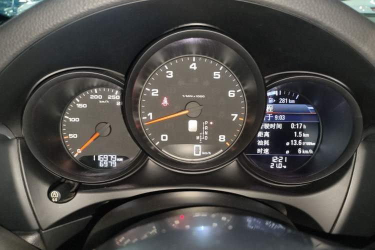 Used Porsche Macan 2017 Macan 2.0T Instrument Cluster