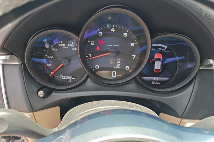 Used Porsche Macan 2017 Macan 2.0T Instrument Cluster
