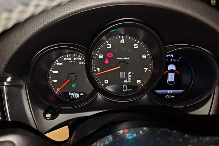 Used Porsche Macan 2017 Macan 2.0T Instrument Cluster