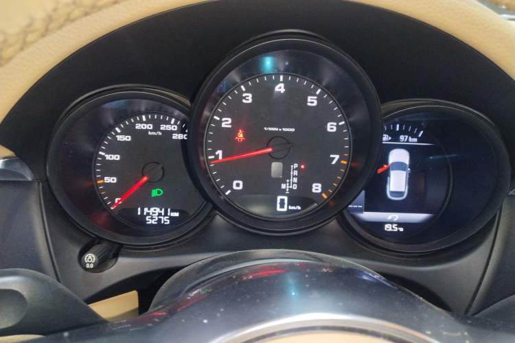 Used Porsche Macan 2017 Macan 2.0T Instrument Cluster