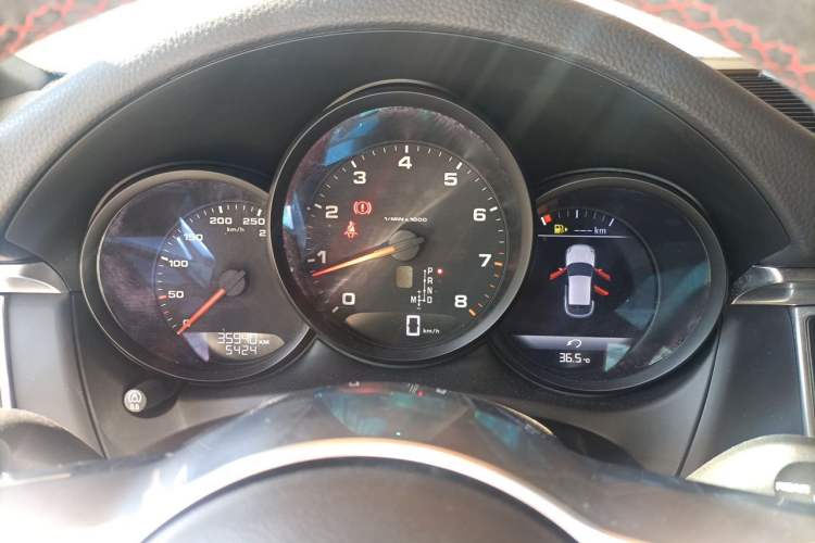 Used Porsche Macan 2017 Macan 2.0T Instrument Cluster