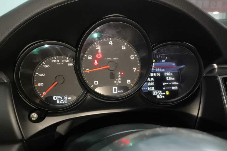Used Porsche Macan 2017 Macan 2.0T Instrument Cluster