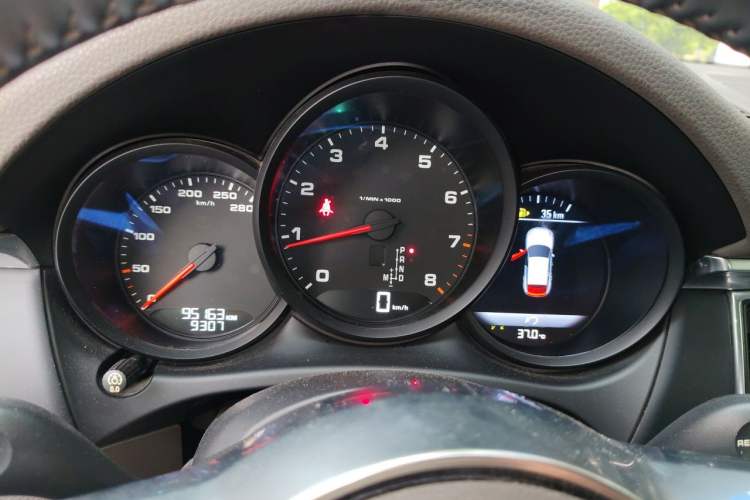 Used Porsche Macan 2017 Macan 2.0T Instrument Cluster