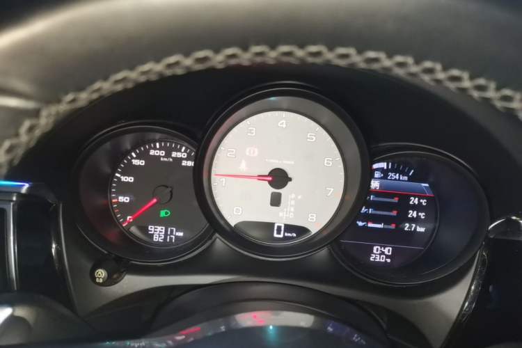 Used Porsche Macan 2017 Macan S 3.0T Instrument Cluster