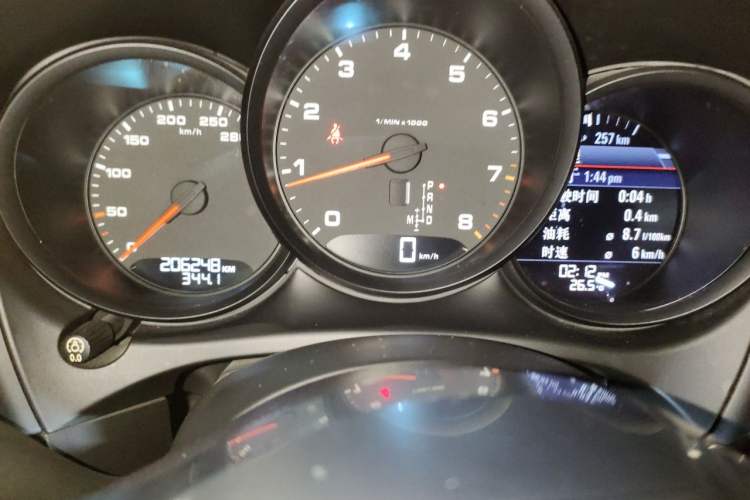 Used Porsche Macan 2017 Macan 2.0T Instrument Cluster