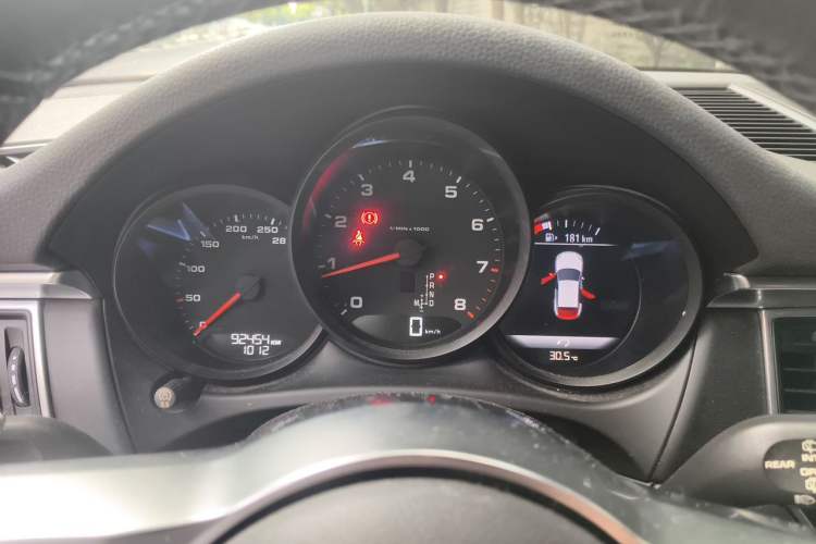 Used Porsche Macan 2017 Macan 2.0T Instrument Cluster