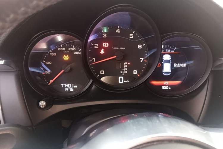 Used Porsche Macan 2017 Macan 2.0T Instrument Cluster