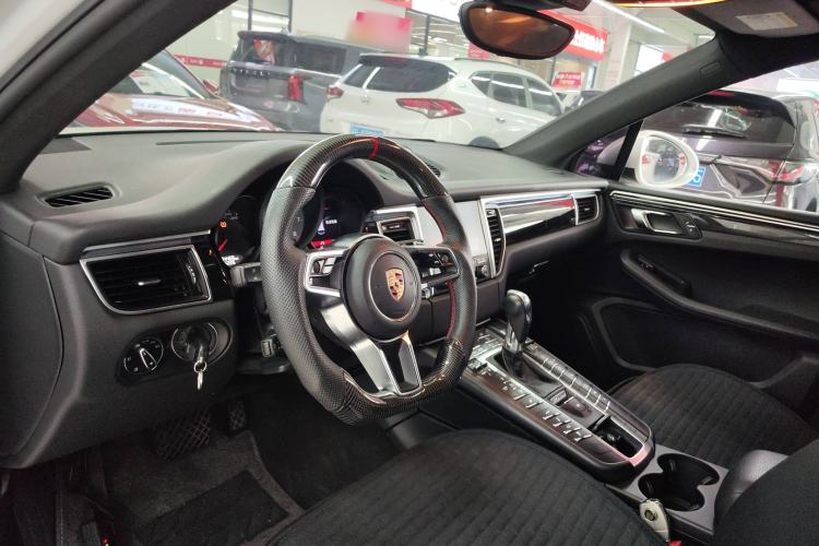 Used Porsche Macan 2017 Macan S 3.0T Interior 2