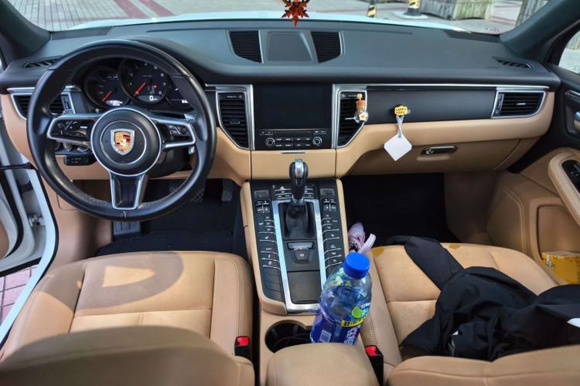 Used Porsche Macan 2017 Macan 2.0T Interior 2