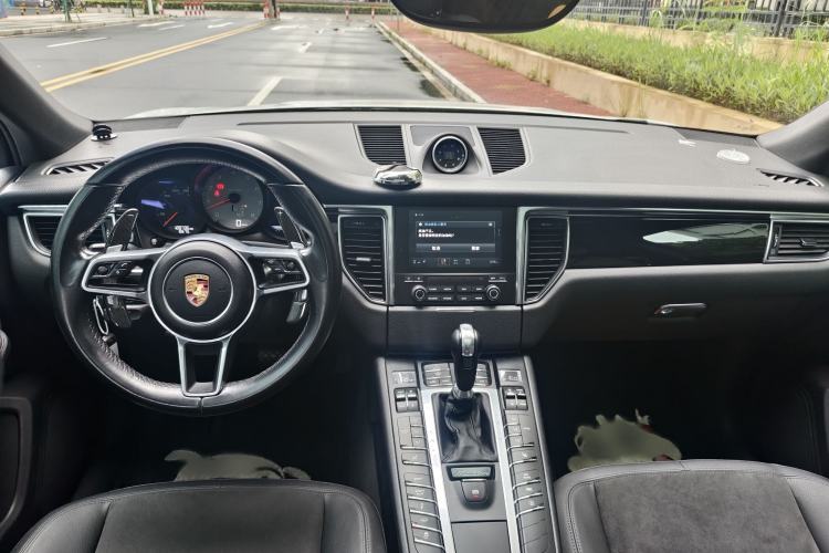 Used Porsche Macan 2017 Macan S 3.0T Interior 3