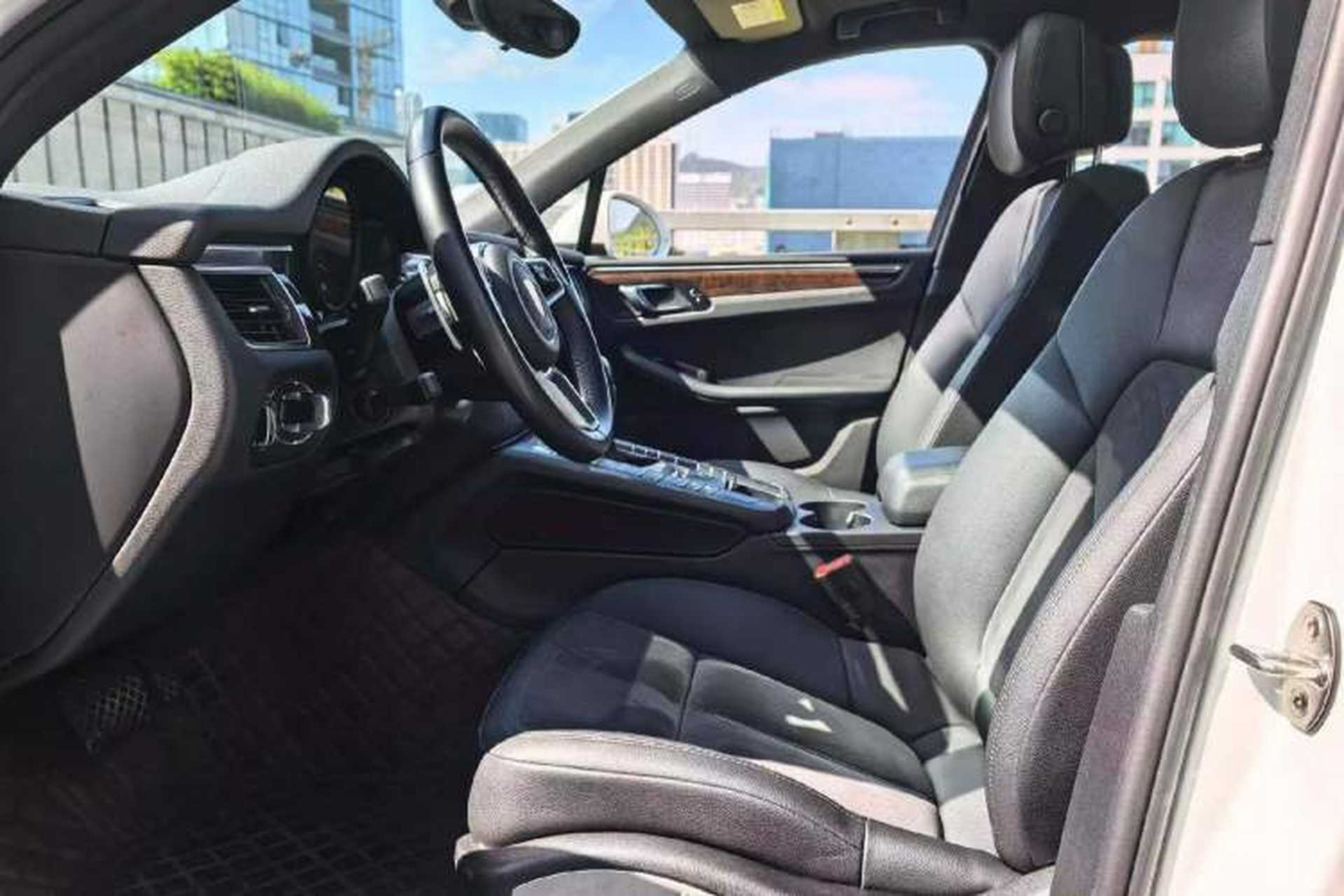 Used Porsche Macan 2017 Macan 2.0T Interior 4