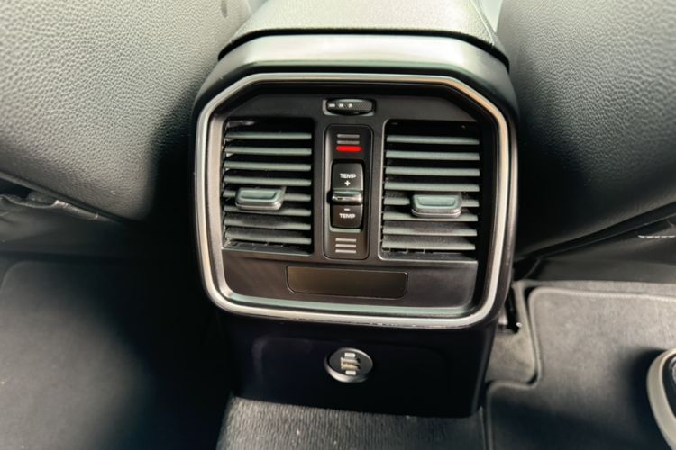 Used Porsche Macan 2017 Macan S 3.0T Interior 4