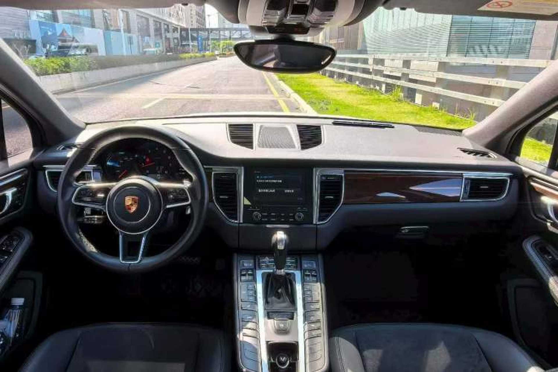 Used Porsche Macan 2017 Macan 2.0T Interior 5