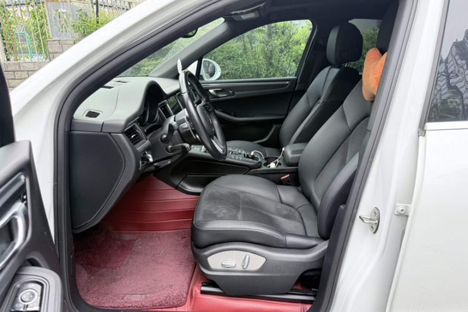 Used Porsche Macan 2017 Macan 2.0T Interior 6