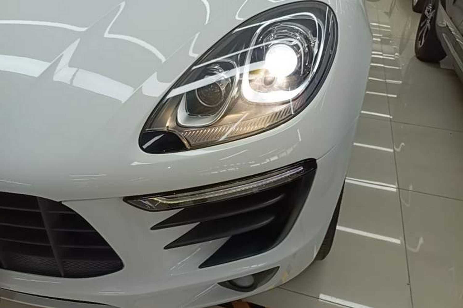 Used Porsche Macan 2017 Macan 2.0T Left Front Headlight