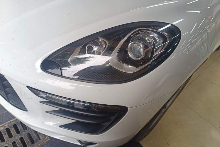 Used Porsche Macan 2017 Macan 2.0T Left Front Headlight