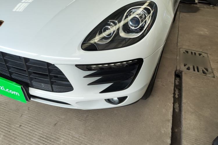 Used Porsche Macan 2017 Macan 2.0T Left Front Headlight