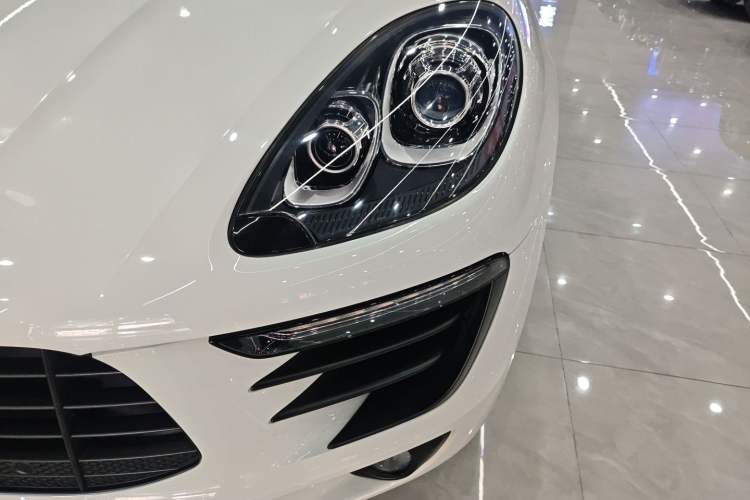 Used Porsche Macan 2017 Macan 2.0T Left Front Headlight