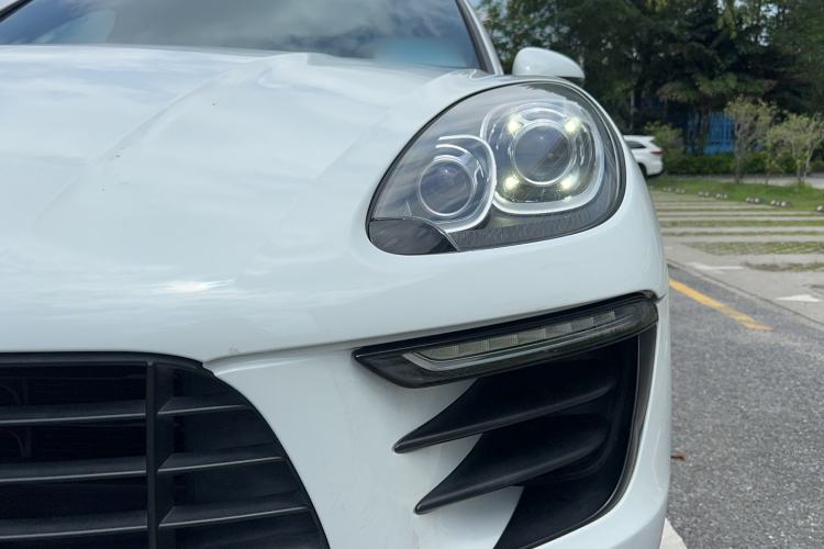 Used Porsche Macan 2017 Macan 2.0T Left Front Headlight