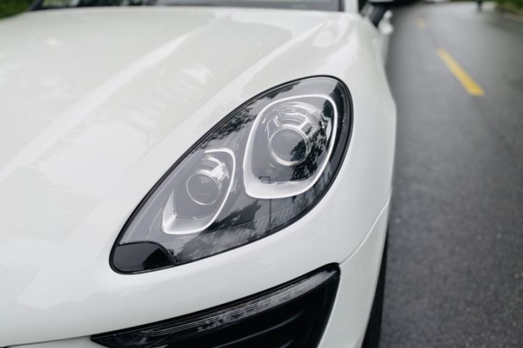 Used Porsche Macan 2017 Macan 2.0T Left Front Headlight