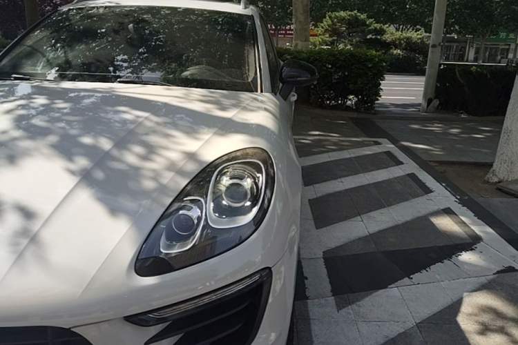 Used Porsche Macan 2017 Macan 2.0T Left Front Headlight