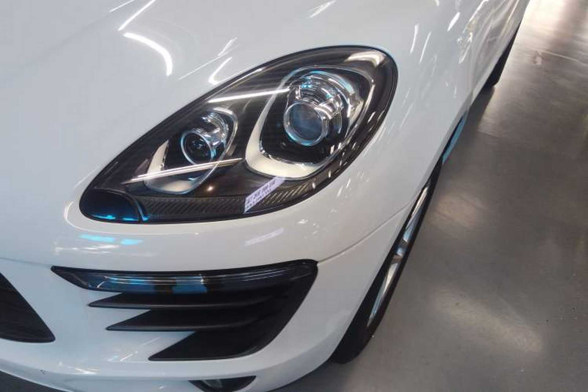 Used Porsche Macan 2017 Macan 2.0T Left Front Headlight