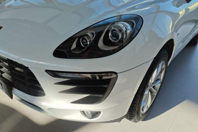 Used Porsche Macan 2017 Macan 2.0T Left Front Headlight