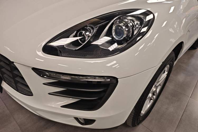 Used Porsche Macan 2017 Macan 2.0T Left Front Headlight