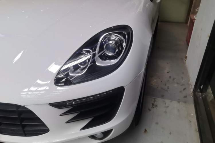 Used Porsche Macan 2017 Macan 2.0T Left Front Headlight