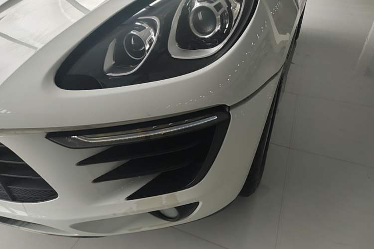 Used Porsche Macan 2017 Macan 2.0T Left Front Headlight