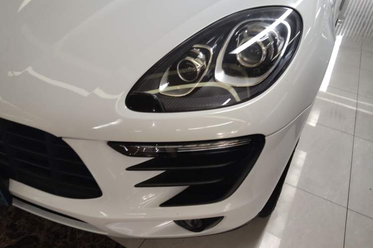 Used Porsche Macan 2017 Macan 2.0T Left Front Headlight