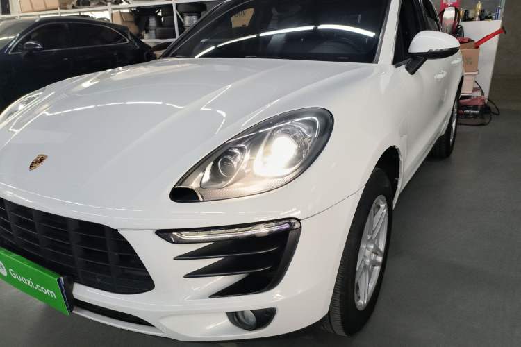 Used Porsche Macan 2017 Macan 2.0T Left Front Headlight