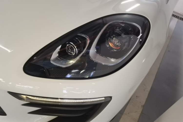 Used Porsche Macan 2017 Macan S 3.0T Left Front Headlight