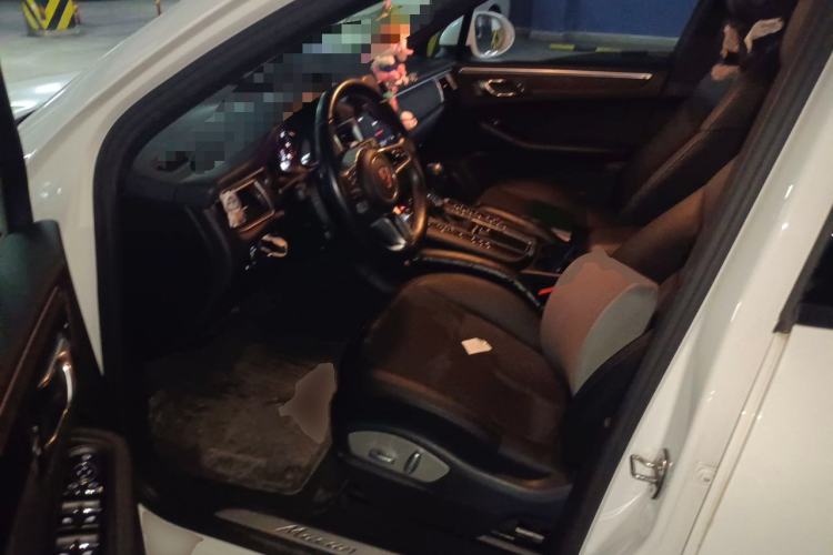 Used Porsche Macan 2017 Macan 2.0T Left Front Seat