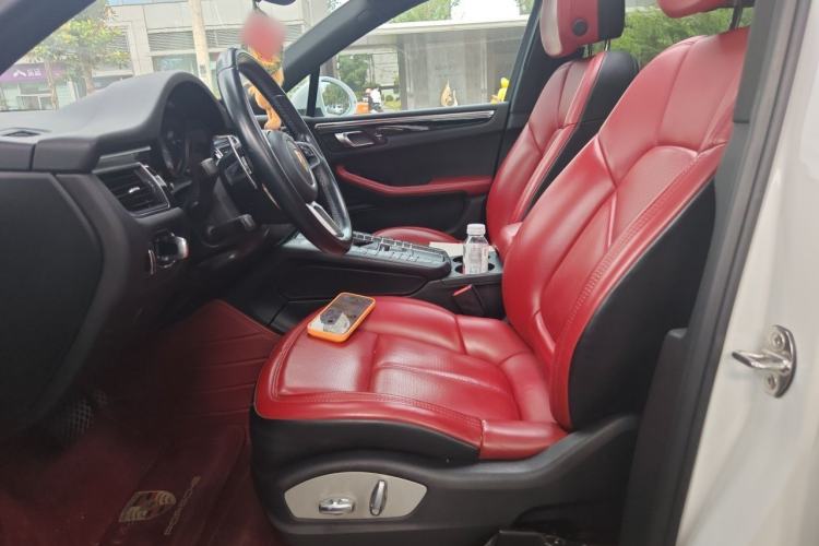 Used Porsche Macan 2017 Macan S 3.0T Left Front Seat
