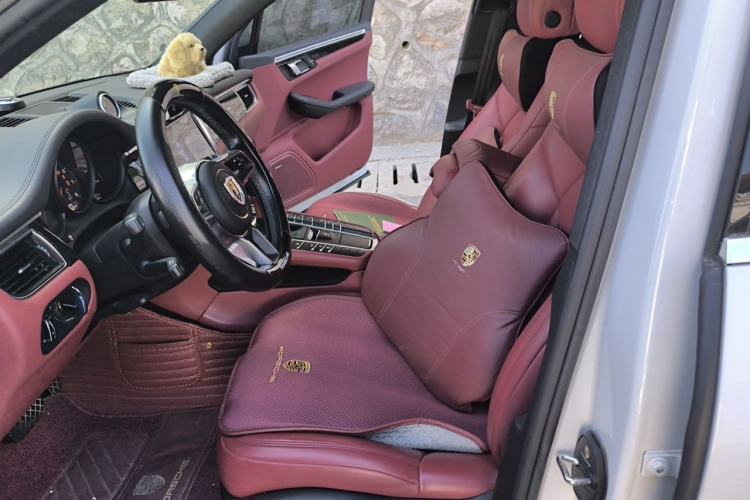 Used Porsche Macan 2017 Macan 2.0T Left Front Seat