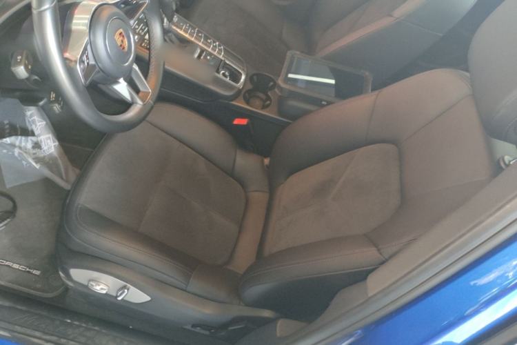 Used Porsche Macan 2017 Macan 2.0T Left Front Seat