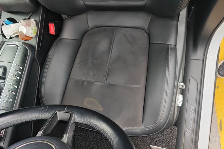 Used Porsche Macan 2017 Macan 2.0T Left Front Seat