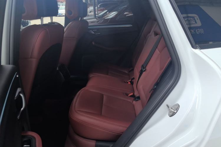 Used Porsche Macan 2017 Macan 2.0T Left Rear Seat