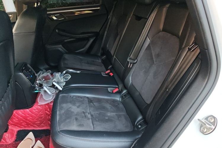 Used Porsche Macan 2017 Macan 2.0T Left Rear Seat