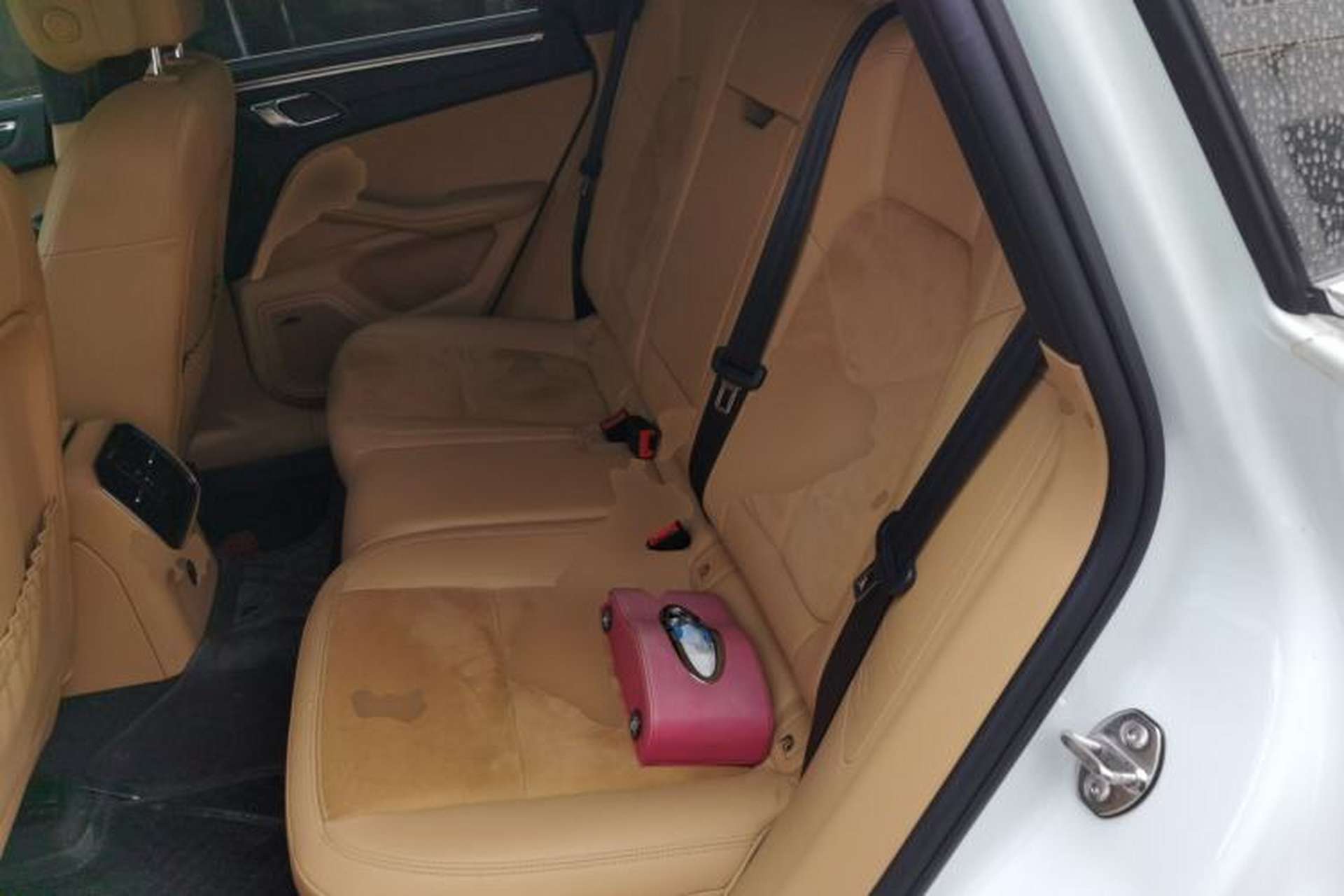 Used Porsche Macan 2017 Macan 2.0T Left Rear Seat